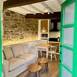 A Parada House By Kev *