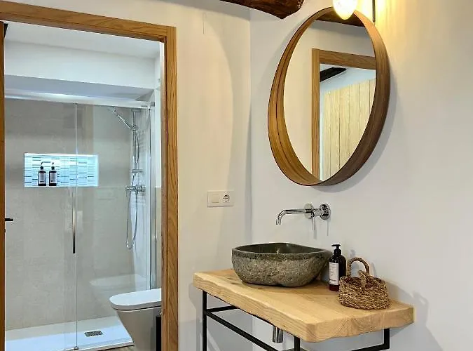 A Parada House By Kev Daire Parada del Sil