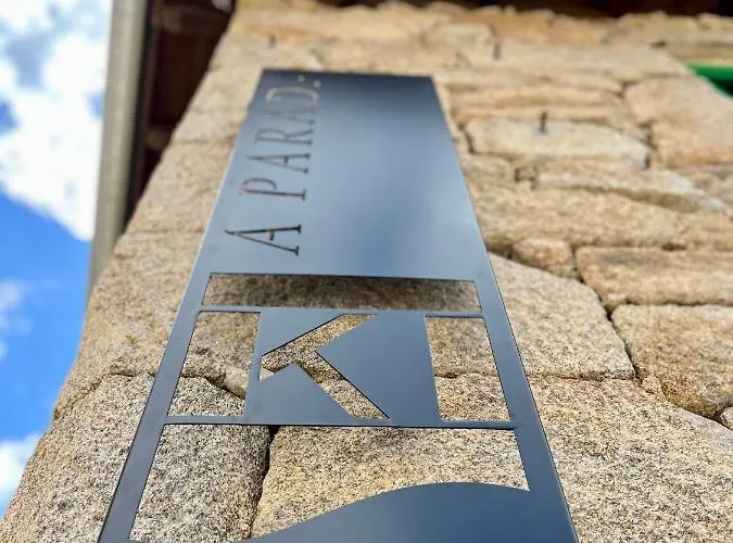 A Parada House By Kev Daire Parada del Sil