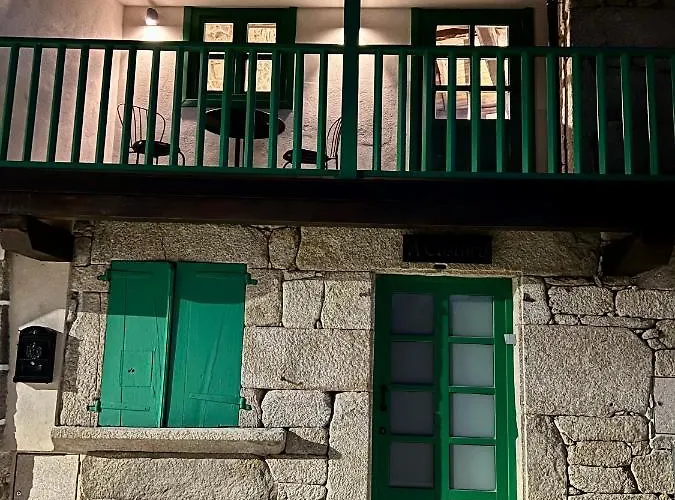 A Parada House By Kev Parada del Sil